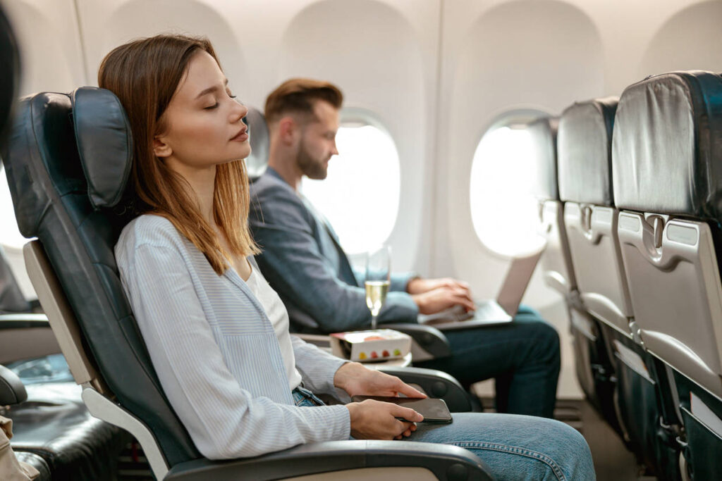 Hypnotherapy for Fear of Flying two passengers on a flight